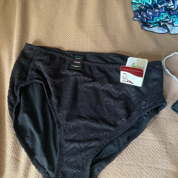 Colorful Swimwear Collection - Picture 3 of 6